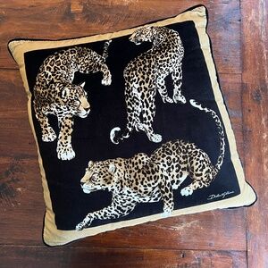 NWOT DOLCE & GABBANA Casa Leopard Print Velvet Throw Pillow Cushion